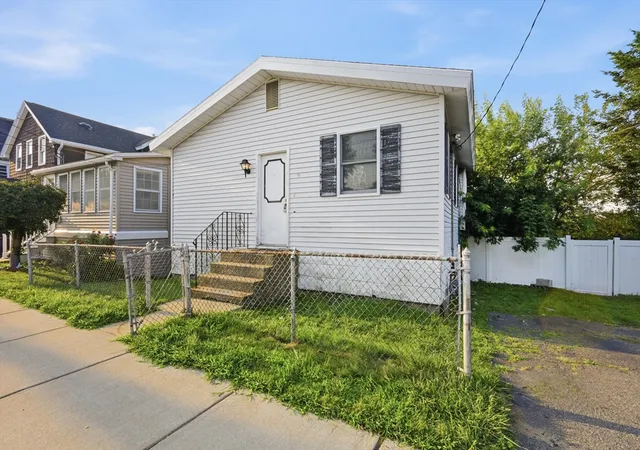 1st image of 66 Calumet St, Revere, MA 02151 | MLS# 73563001