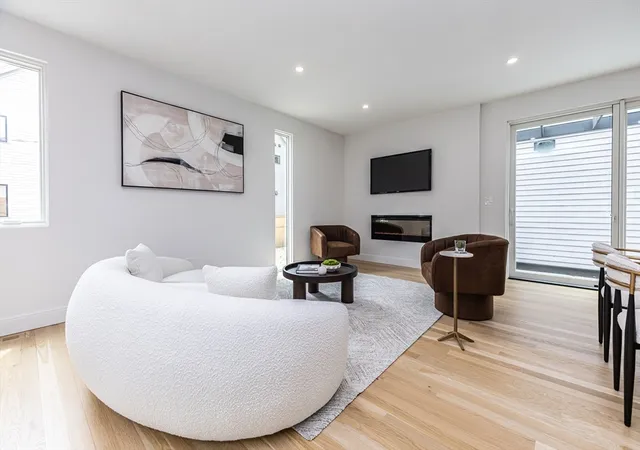 4th image of 95 Griswold St, Cambridge, MA 02139