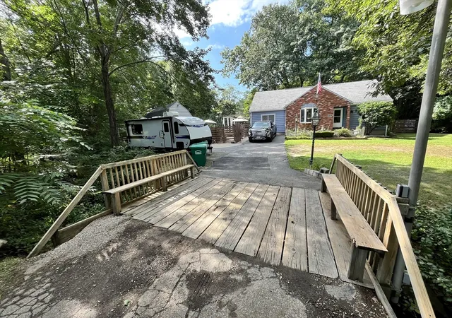 Photo 2 of Sale Pending at 1635 Providence Rd, Northbridge, MA 01534 | MLS# 73569086 | Listing updated on 2026-09-07