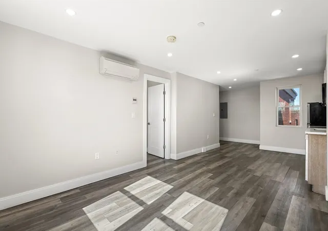 23rd image of 81 Chelsea St, Everett, MA 02149 | MLS# 73505688