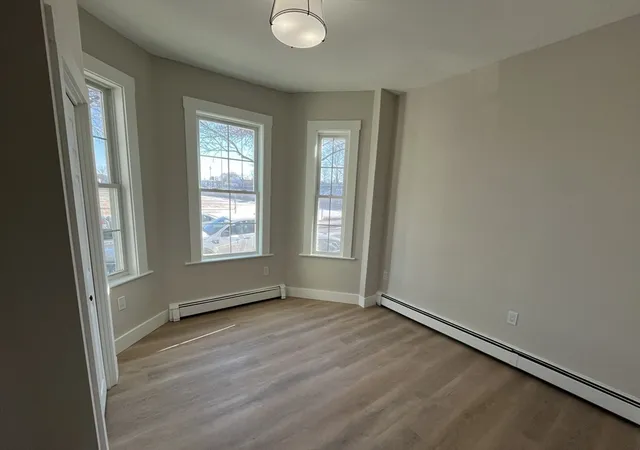 4th image of 17 M Street, South Boston, MA 02127 | MLS# 73469155