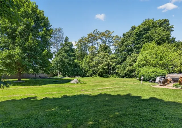 31st image of 58 Ocean Grove Ave, Swansea, MA 02777 | MLS# 73530534