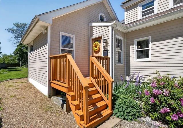 3rd image of 58 Ocean Grove Ave, Swansea, MA 02777 | MLS# 73530534