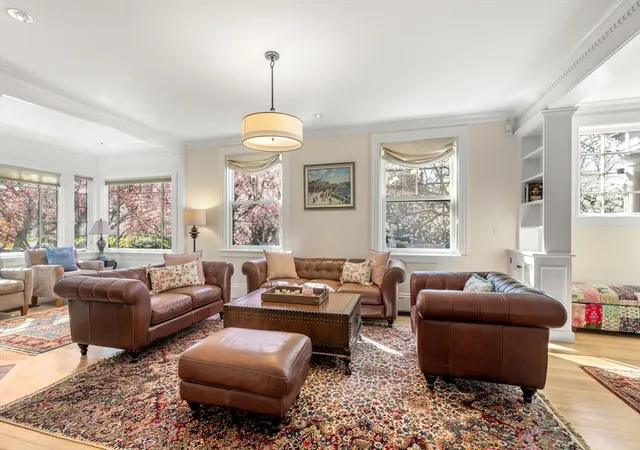 4th image of 9 Farrar St, Cambridge, MA 02138