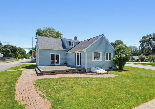 37th image of 15 Fiske Street, Natick, MA 01760 | MLS# 73559848