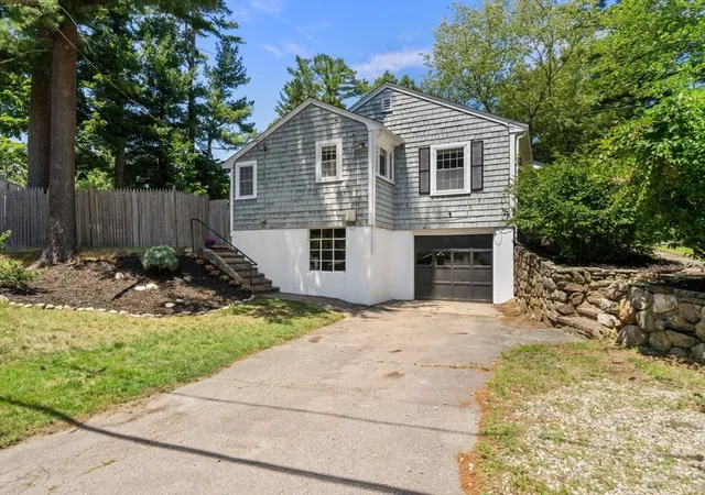 22nd image of 327 Plain Street, Marshfield, MA 02050 | MLS# 73557453
