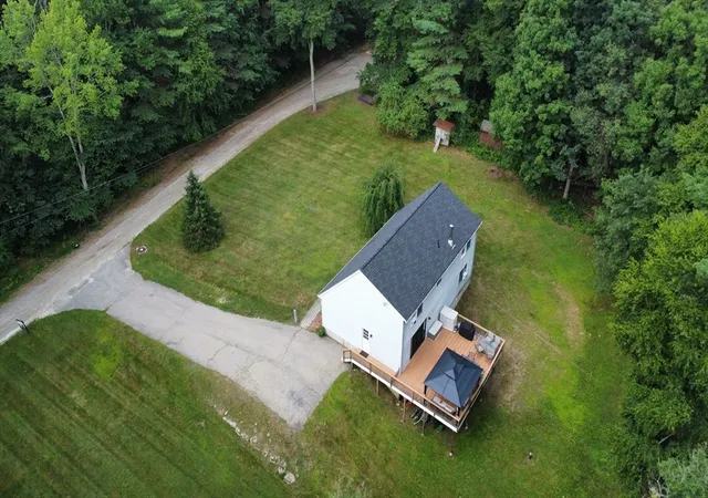 41st image of 1 Barefoot Ln, Brookfield, MA 01506 | MLS# 73542946