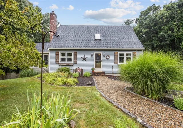 1st image of 9 Bridle Path Lane, Middleboro, MA 02346 | MLS# 73557518