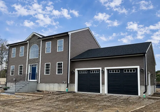 2nd image of 47 Seth Daniel Dr, New Bedford, MA 02745 | MLS# 73515794