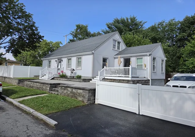 2nd image of 10 Wayne St, Fall River, MA 02721 | MLS# 73557850