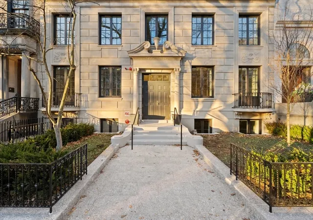 20th image of 397 Commonwealth Avenue #3, Boston, MA 02215 | MLS# 73561806