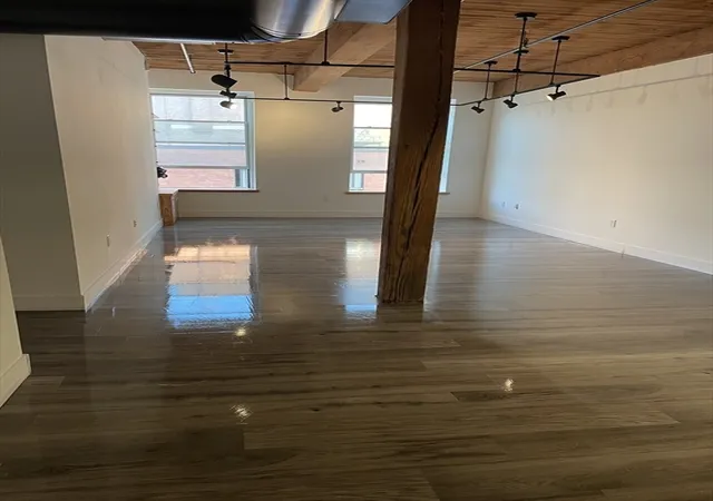Homes for sale in Springfield, MA | 385 Worthington St #3G, Springfield, MA 01103 | MLS# 73547478