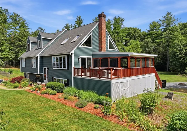 2nd image of 24 Piccadilly Circle, Jefferson, MA 01522 | MLS# 73553865
