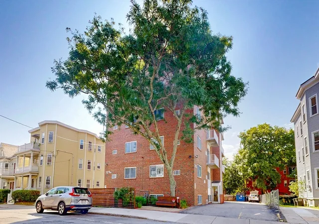3rd image of 70 Park Street #32, Somerville, MA 02143 | MLS# 73557549