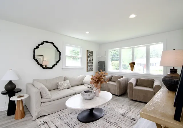 2nd image of 464 Poole St, Ludlow, MA 01056 | MLS# 73529999