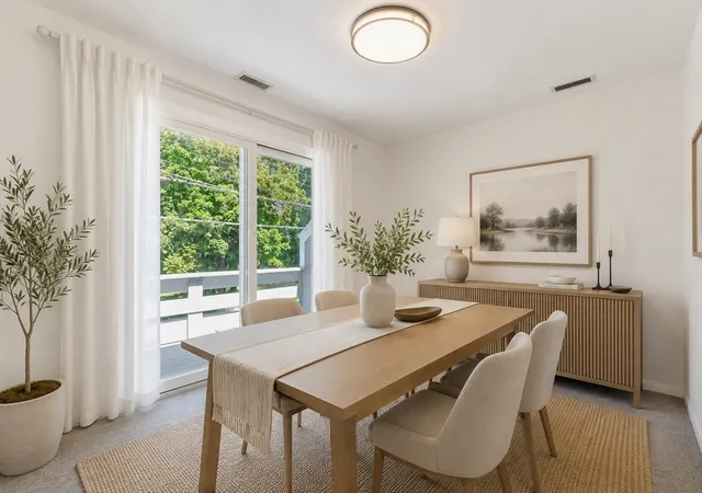 3rd image of 14 Concord Greene #8, Concord, MA 01742 | MLS# 73533728