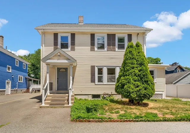 Homes for sale in Woburn, MA | 11 North Warren St, Woburn, MA 01801 | MLS# 73538937