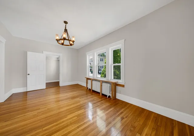 Homes for sale in Woburn, MA | 11 North Warren St, Woburn, MA 01801 | MLS# 73538937
