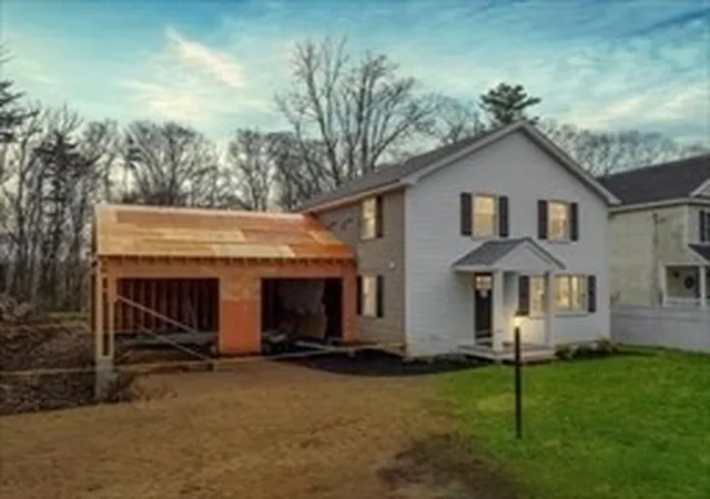 3rd image of 7 Lakeshore Dr #7A, Georgetown, MA 01833 | MLS# 73529928