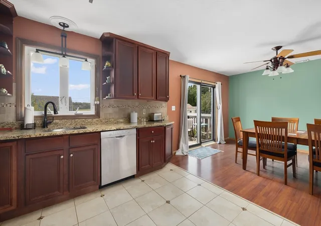 Homes for sale in Dartmouth, MA | 8 Tenley Ave, Dartmouth, MA 02747 | MLS# 73544966