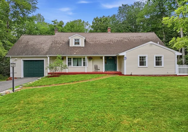 Photo 1 of Sale Pending at 51 Whittemore Rd, Sturbridge, MA 01566 | MLS# 73556523 | Listing updated on 2026-09-23