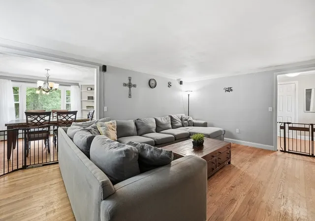 Photo 3 of Sale Pending at 51 Whittemore Rd, Sturbridge, MA 01566 | MLS# 73556523 | Listing updated on 2026-09-23