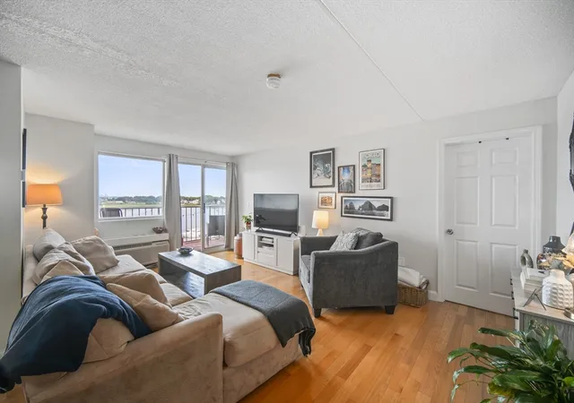 5th image of 200 Cvs Way #708, Quincy, MA 02169 | MLS# 73551733
