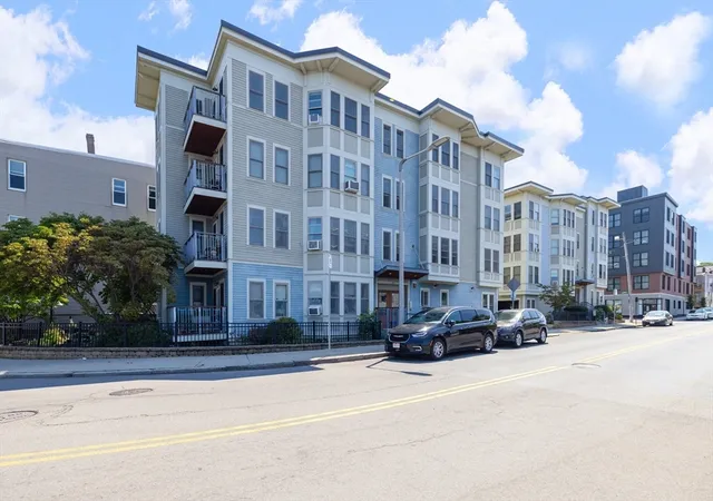 2nd image of 429 Border St #6, East Boston, MA 02128 | MLS# 73560820