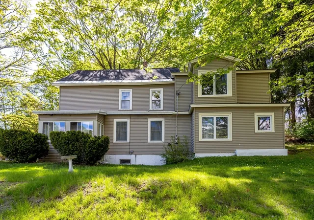 Homes for sale in Athol, MA | 102 Summer Street, Athol, MA 01331 | MLS# 73516642