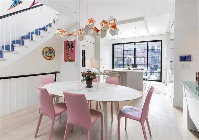 5th image of 158 W Canton St, Boston, MA 02118 | MLS# 73485860
