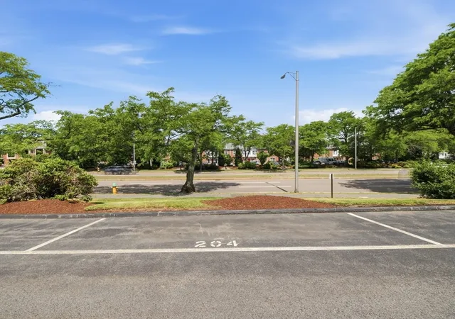 Homes for sale in Quincy, MA | 175 Quincy Shore Dr #74, Quincy, MA 02171 | MLS# 73539377