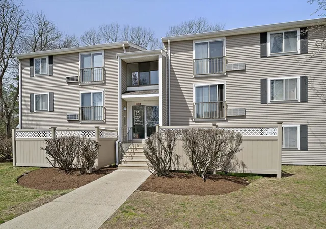 Homes for sale in Natick, MA | 15 Village Rock Ln #2, Natick, MA 01760 | MLS# 73503454