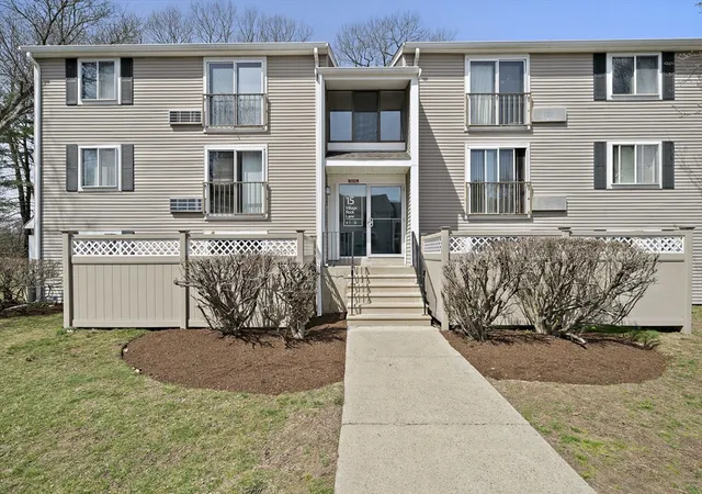 Homes for sale in Natick, MA | 15 Village Rock Ln #2, Natick, MA 01760 | MLS# 73503454
