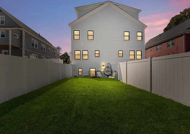 Homes for sale in Arlington, MA | 11 13 Lowell St #11B, Arlington, MA 02476 | MLS# 73539160