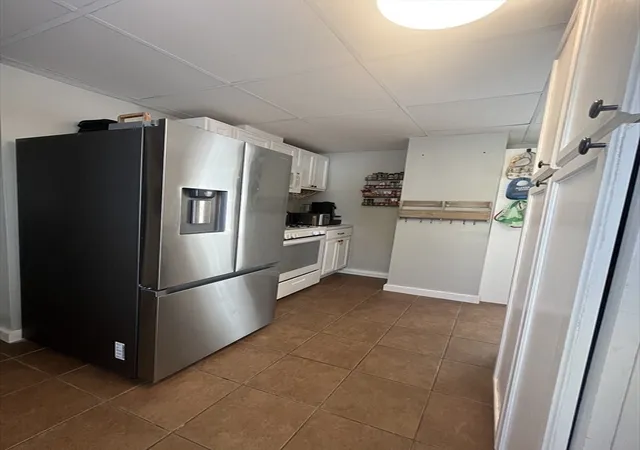 4th image of 64 Fulton St, Lowell, MA 01850 | MLS# 73555509