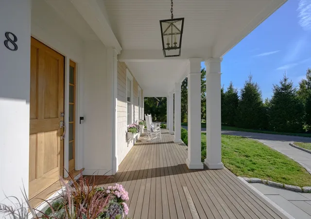 2nd image of 8 Maryknoll Dr, Hingham, MA 02043 | MLS# 73556555
