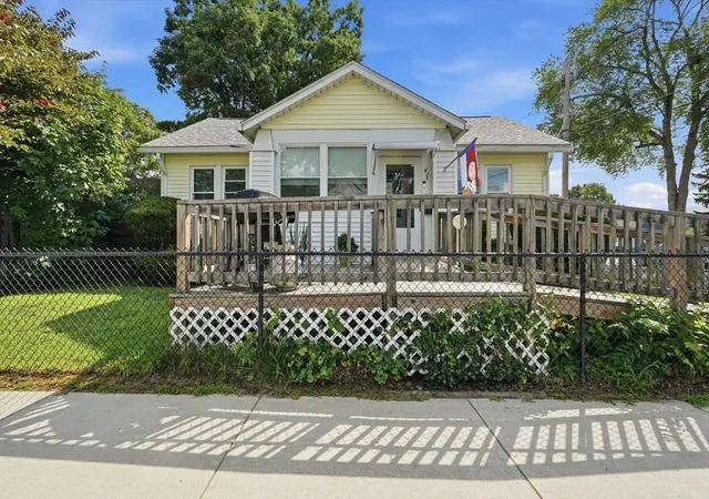 Photo 1 of Sale Pending at 103 Duryea St, Springfield, MA 01104 | MLS# 73560656 | Listing updated on 2026-09-03