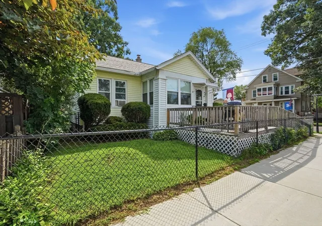 Photo 4 of Sale Pending at 103 Duryea St, Springfield, MA 01104 | MLS# 73560656 | Listing updated on 2026-09-03