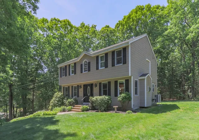 Homes for sale in Groton, MA | 561 Old Dunstable Rd, Groton, MA 01450 | MLS# 73532110