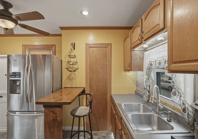 Homes for sale in New Bedford, MA | 145 Hillman St, New Bedford, MA 02740 | MLS# 73481274