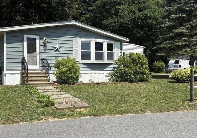 1st image of 117 Vista, Sturbridge, MA 01566 | MLS# 73552164