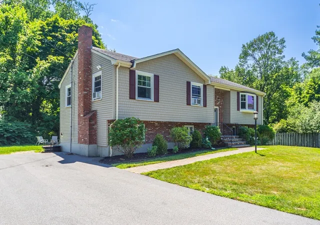 Homes for sale in Natick, MA | 4 Colburn Street, Natick, MA 01760 | MLS# 73546876