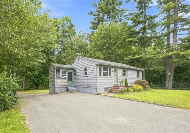 Photo 4 of Sale Pending at 8 Cross St, Halifax, MA 02338 | MLS# 73569341 | Listing updated on 2026-10-01