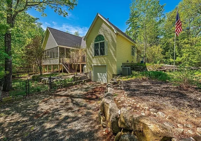 2nd image of 63 Olympia St, Moultonborough, NH 03254 | MLS# 73548146