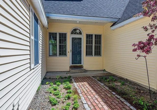 Photo 4 of Single family home for sale at 63 Olympia St, Moultonborough, NH 03254 | MLS# 73548146 | Listing updated on 2026-08-17