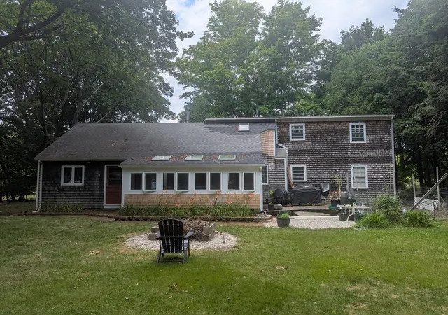 2nd image of 166 West St, Attleboro, MA 02703 | MLS# 73544200