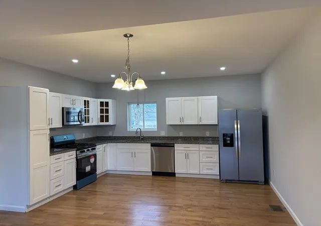 2nd image of 184 Avenue C #03, Woonsocket, RI 02895 | MLS# 73554280