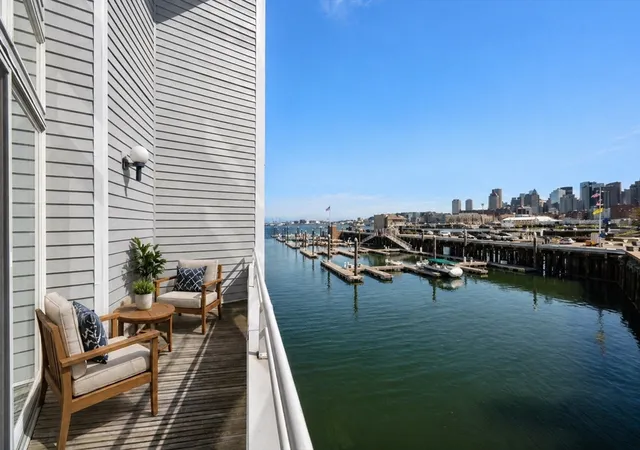 Homes for sale in Boston, MA | 65 Constellation Wharf #65, Boston, MA 02129 | MLS# 73510203