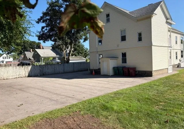 4th image of 44-46 Starbird St, Lowell, MA 01854 | MLS# 73567146