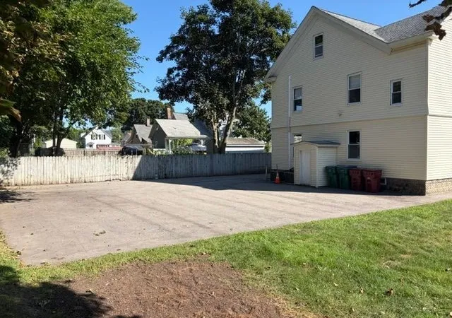 5th image of 44-46 Starbird St, Lowell, MA 01854 | MLS# 73567146